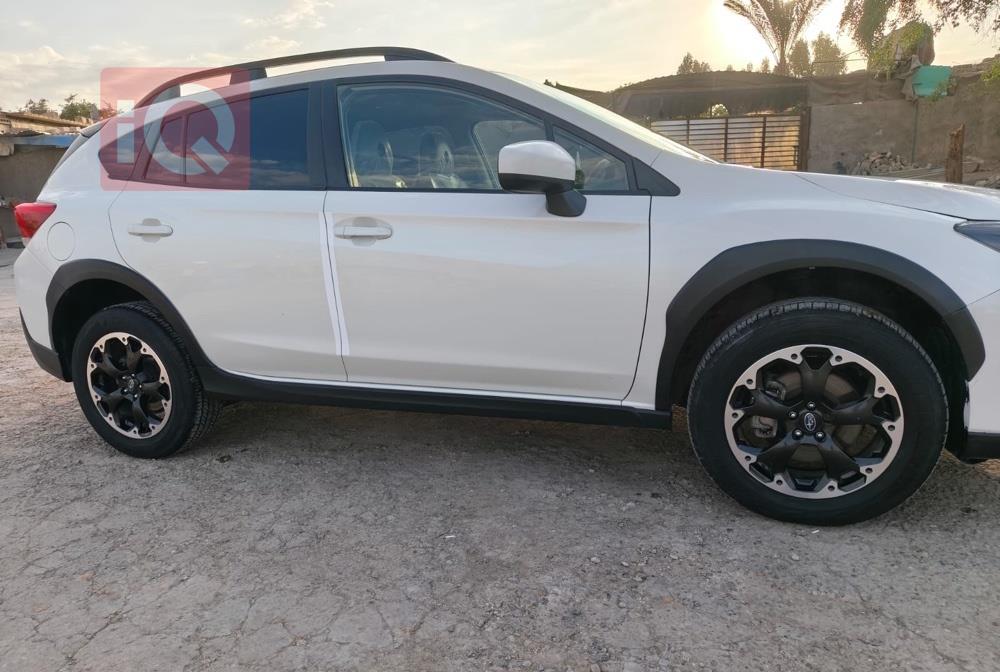 سوبارو كروس تريك